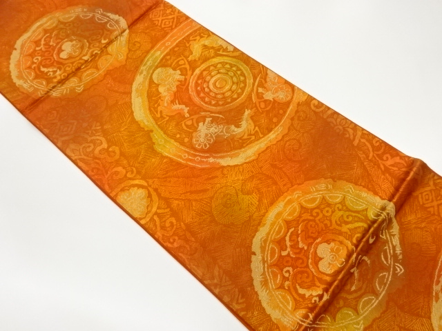 丸文に唐草・馬車模様織出し袋帯